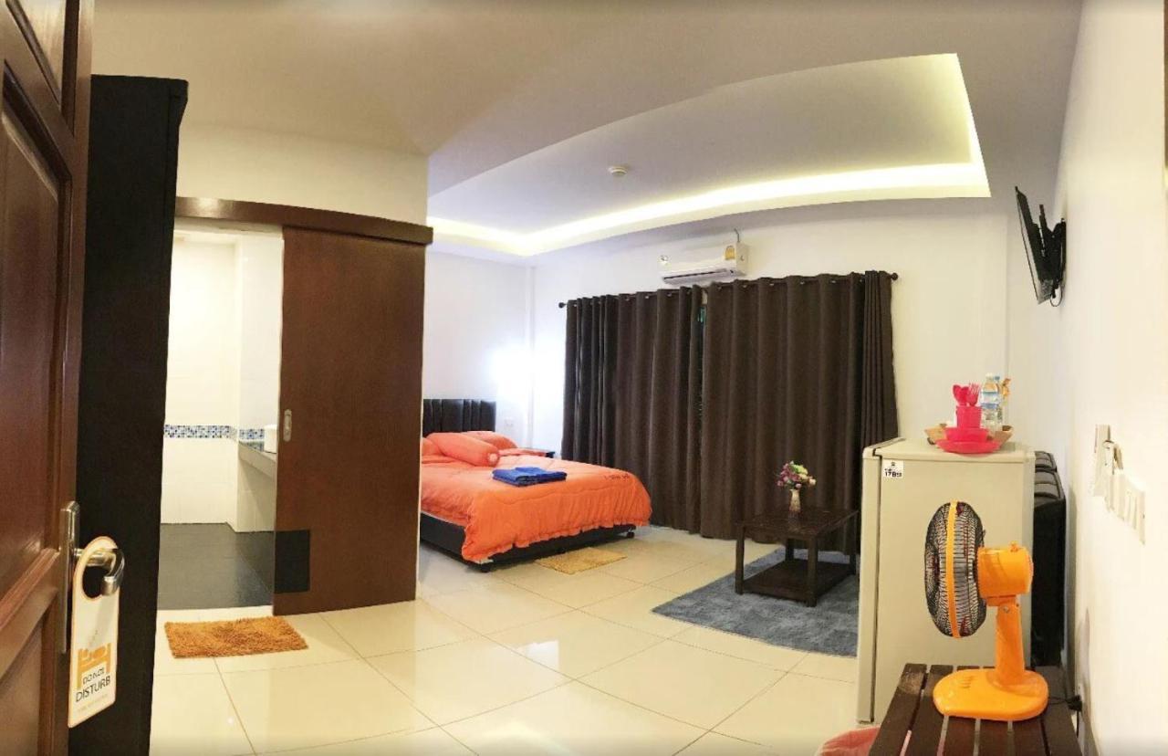 Oyo 1150 Sawasdee Orange Phuket